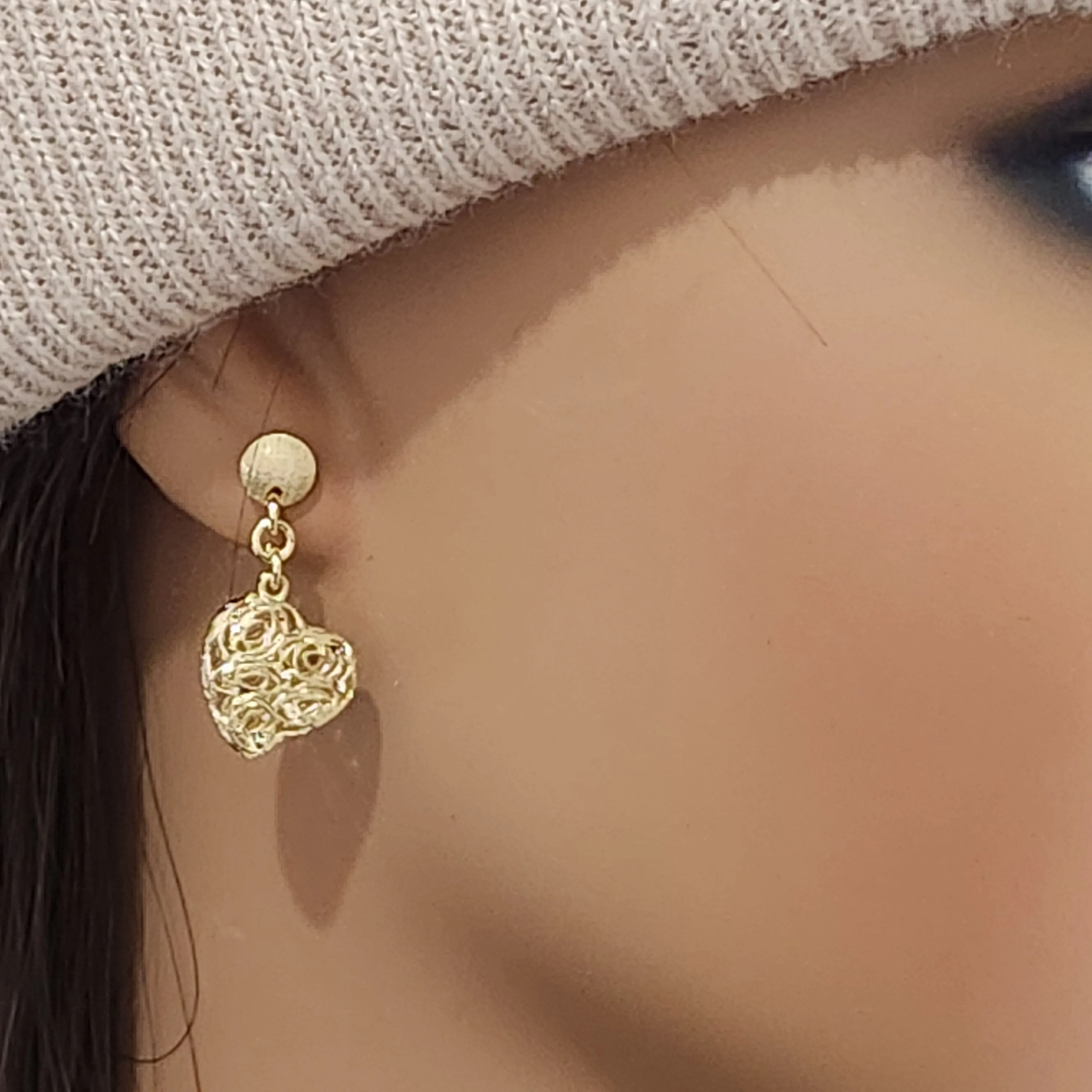 14K Gold Diamond Cut Heart Earrings