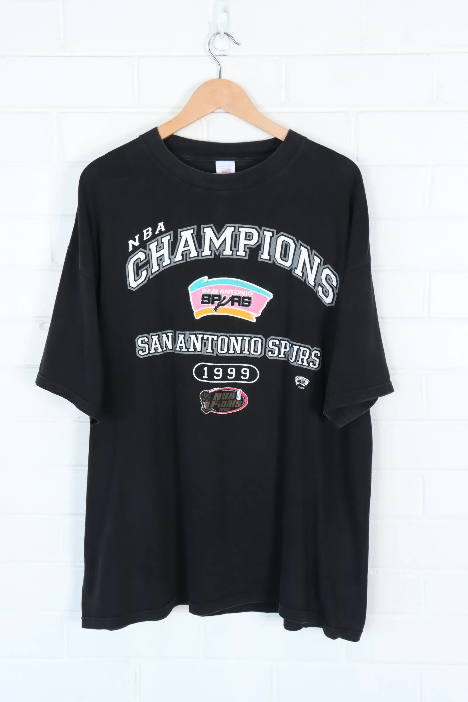 1999 LOGO 7 Vintage San Antonio Spurs NBA Basketball Tee (XXL)