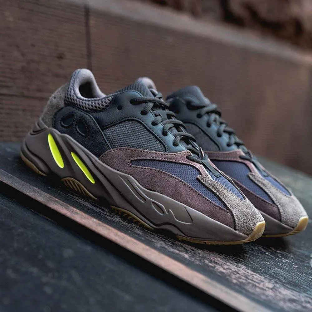 Adidas Yeezy Boost 700 Mauve