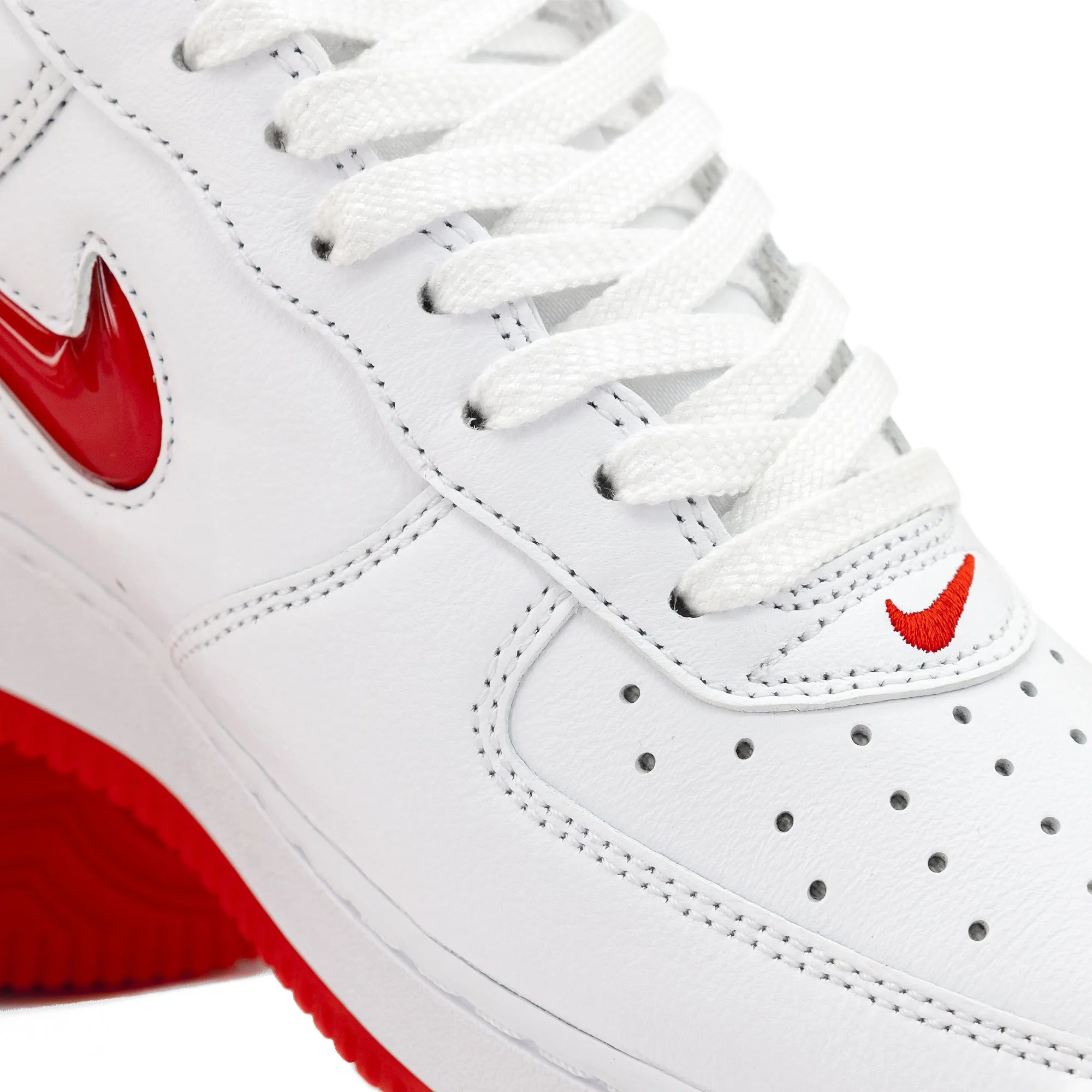 Nike Air Force 1 Low Retro COTM "University Red" FN5924-101