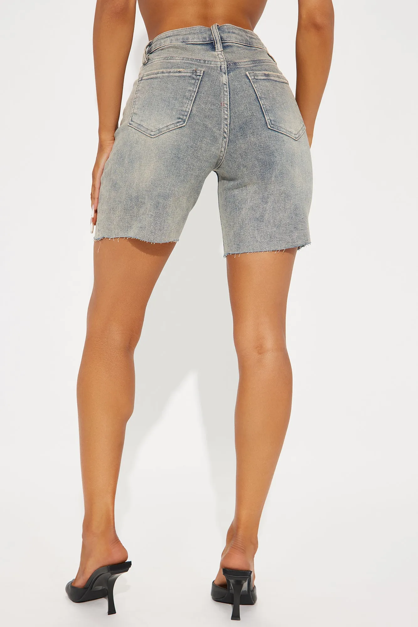 One Thing On My Mind Stretch Denim Bermuda Shorts - Vintage Wash